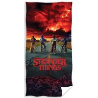 Osuška Stranger Things Storm Guards , Barva - Červená , Rozměr textilu - 70x140